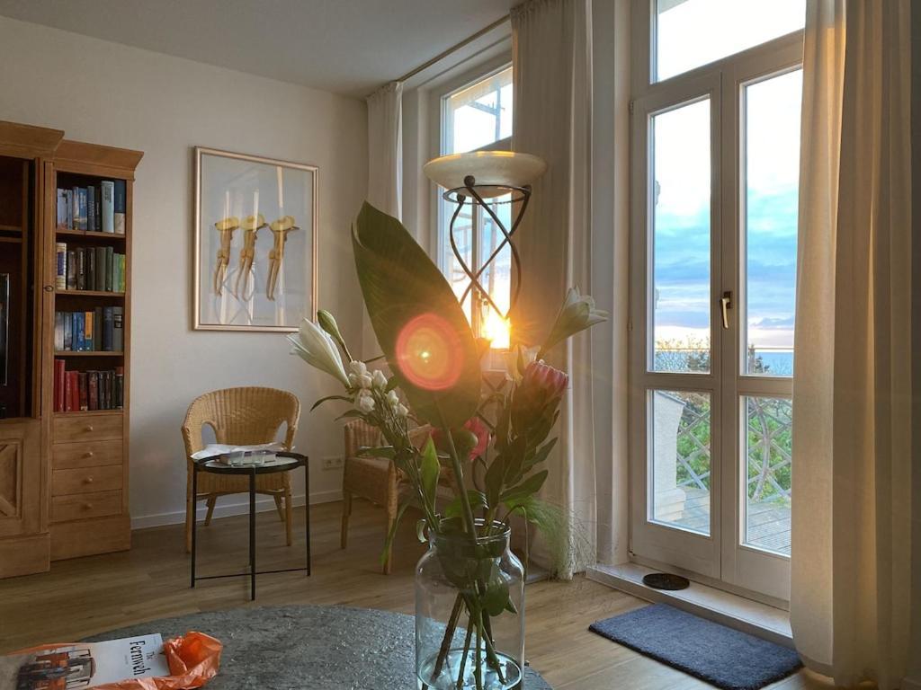 Villa Seeblick Warnemuende - Fewo Mit Meerblick Und Balkon Direkt Am Strand Fuer 2-4 Pers Rostock Exteriör bild