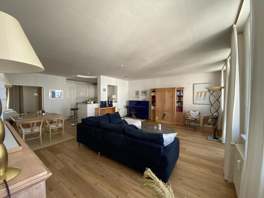 Villa Seeblick Warnemuende - Fewo Mit Meerblick Und Balkon Direkt Am Strand Fuer 2-4 Pers Rostock Exteriör bild