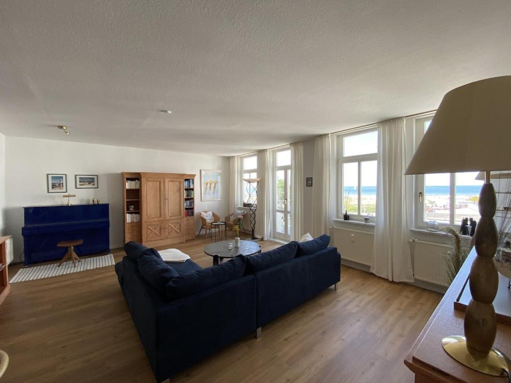 Villa Seeblick Warnemuende - Fewo Mit Meerblick Und Balkon Direkt Am Strand Fuer 2-4 Pers Rostock Exteriör bild